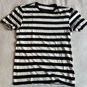 Everlane t-shirt
